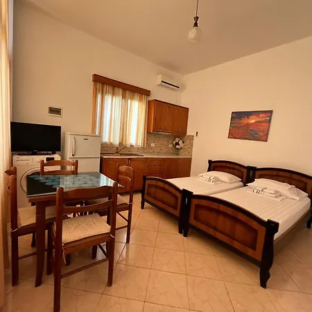 Center Apartment Ksamil